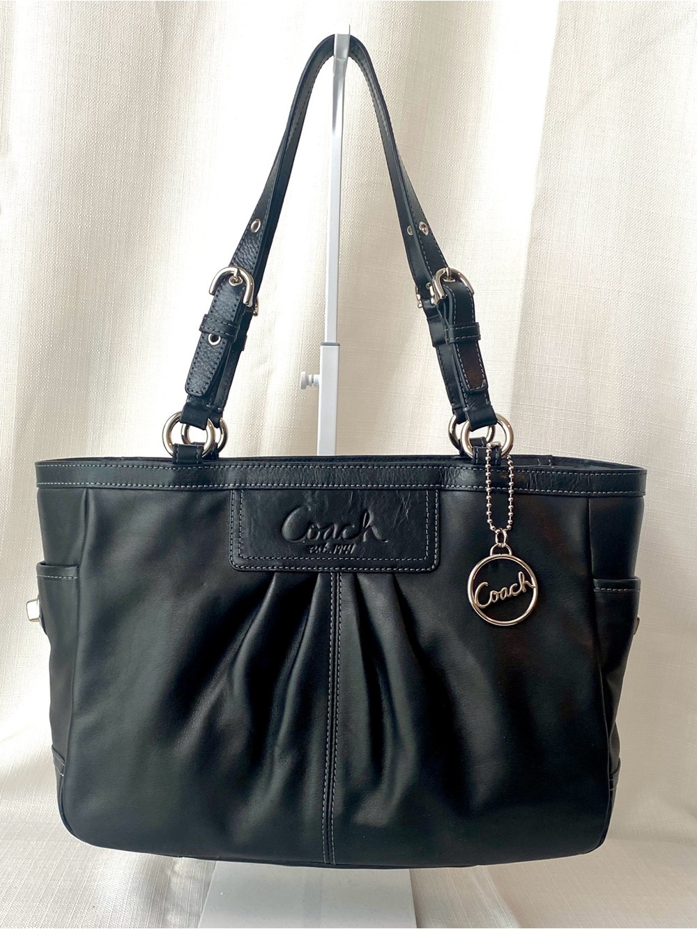 Coach Black Leather East West Pleated Gallery Satchel Shoulder Bag Purse EUC